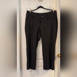 RAFAEL Women's Black Ankle Pants